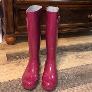 Purple/pink rain boots